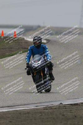 media/Nov-29-2025-TrackDaz (Sat) [[10ae2d9bce]]/B Group/Session 3 (Outside Grapevine)/